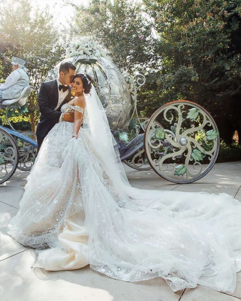 This Couple S Enchanting Fairy Tale Wedding At Disneyland Will