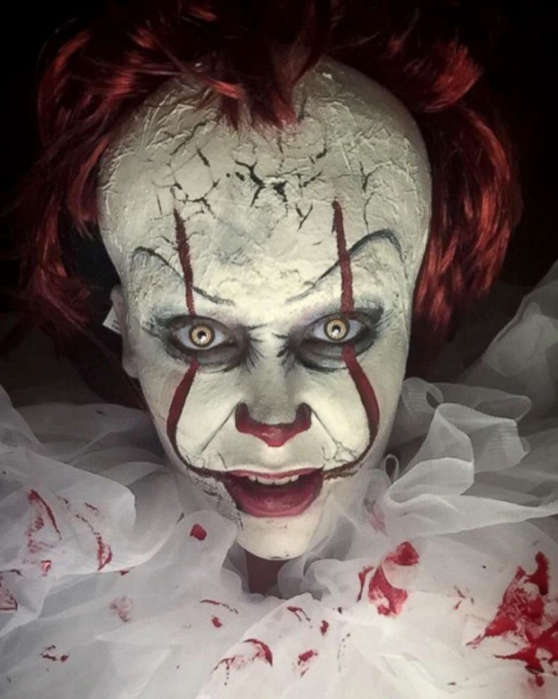 PHOTO: Makeup artist Gina Scheiber of California shares her Halloween makeup design on Instagram for Pennywise the clown from the 2017 horror film, "It."