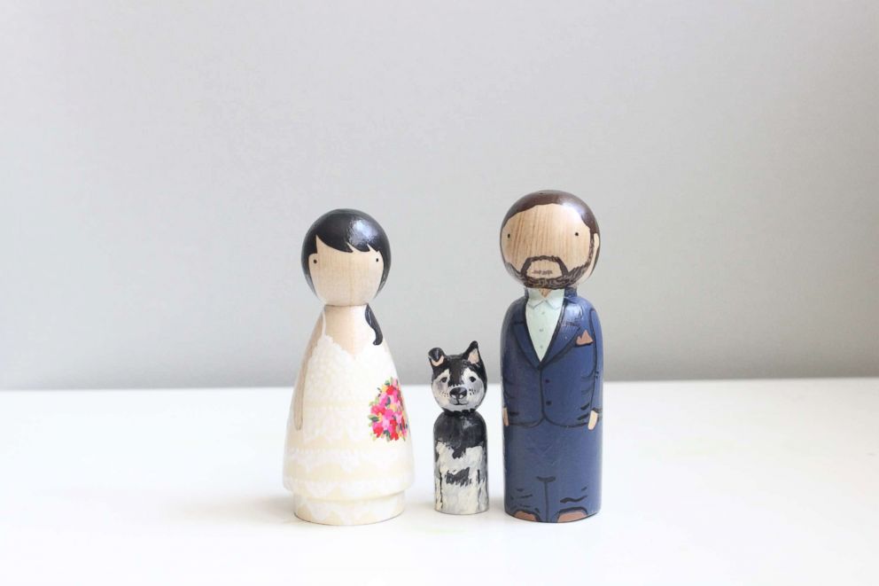 PHOTO: Pets are being incorporated into more wedding day touches like this personalized cake topper.