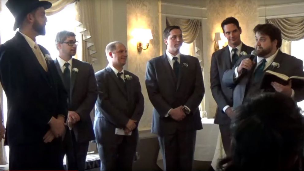 Man rickrolls his buddy's wedding with dramatic reading of 'Never