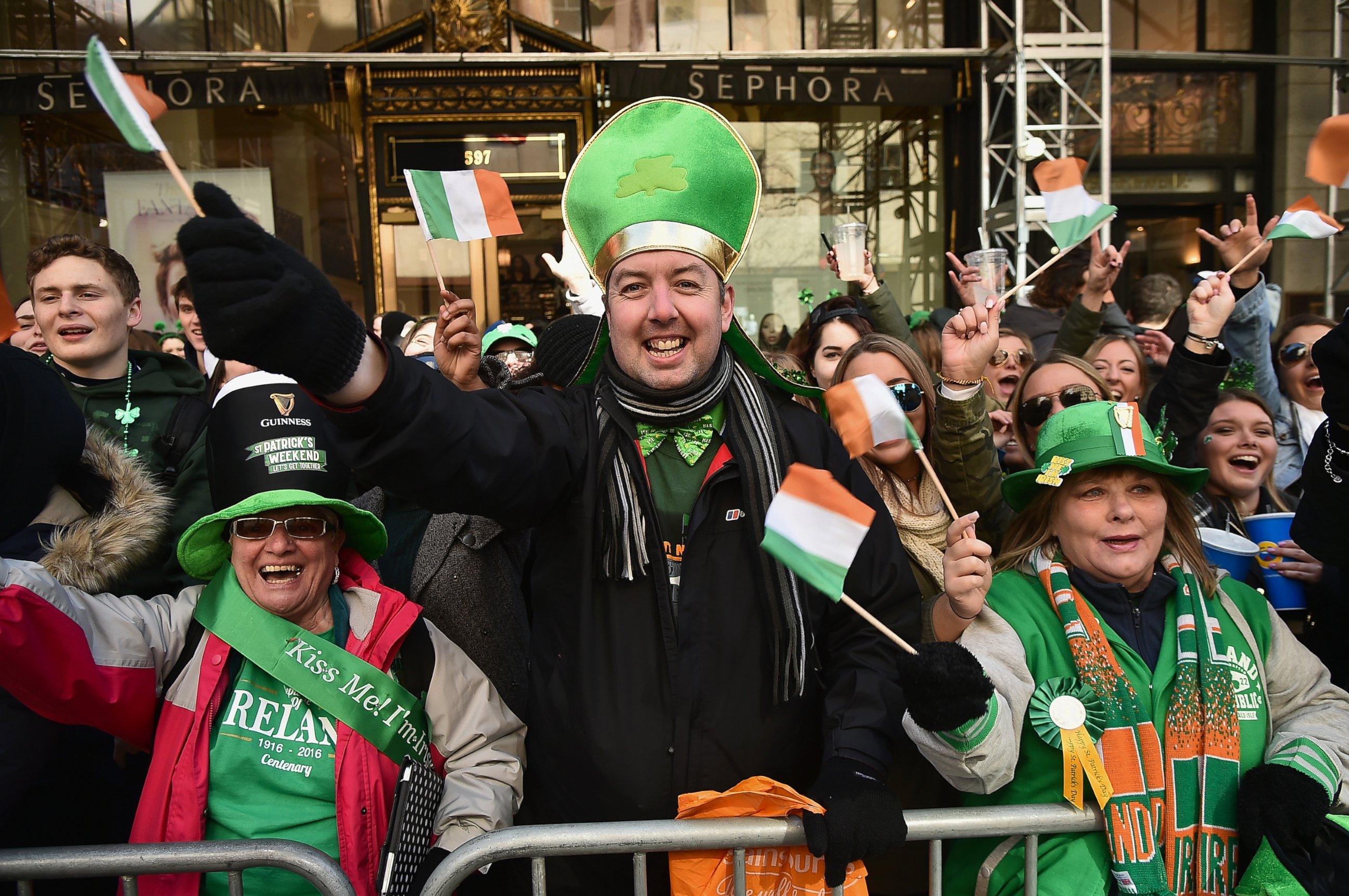 Celebrating St. Patrick's Day around the world Photos | Image #31 - ABC ...