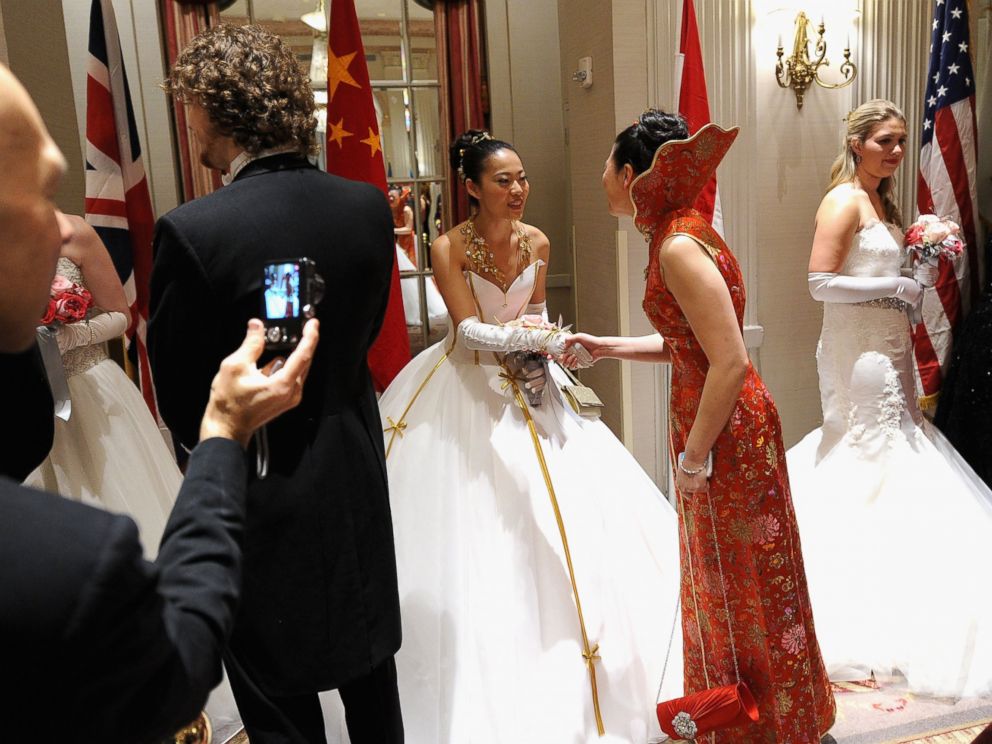 PHOTO: Debutantes and guests attend the 60th International Debutante Ball at The Waldorf Astoria on Dec. 29, 2014 in New York City.