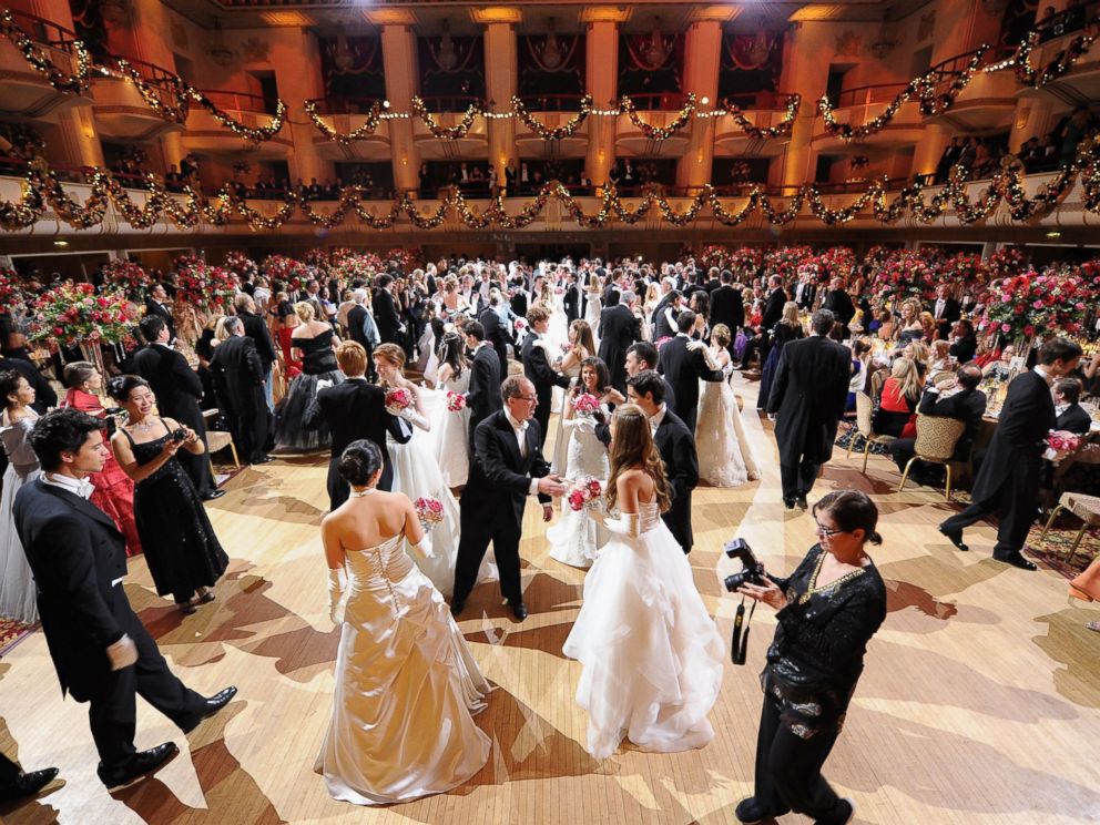PHOTO: A general view of atmosphere during the 60th International Debutante Ball at The Waldorf Astoria on Dec. 29, 2014 in New York City.