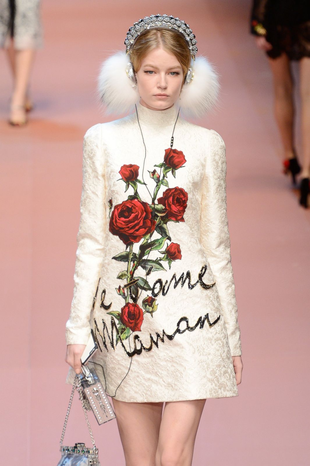 Hot Mama! Dolce & Gabbana Celebrates Moms on the Runway Photos | Image #31  - ABC News