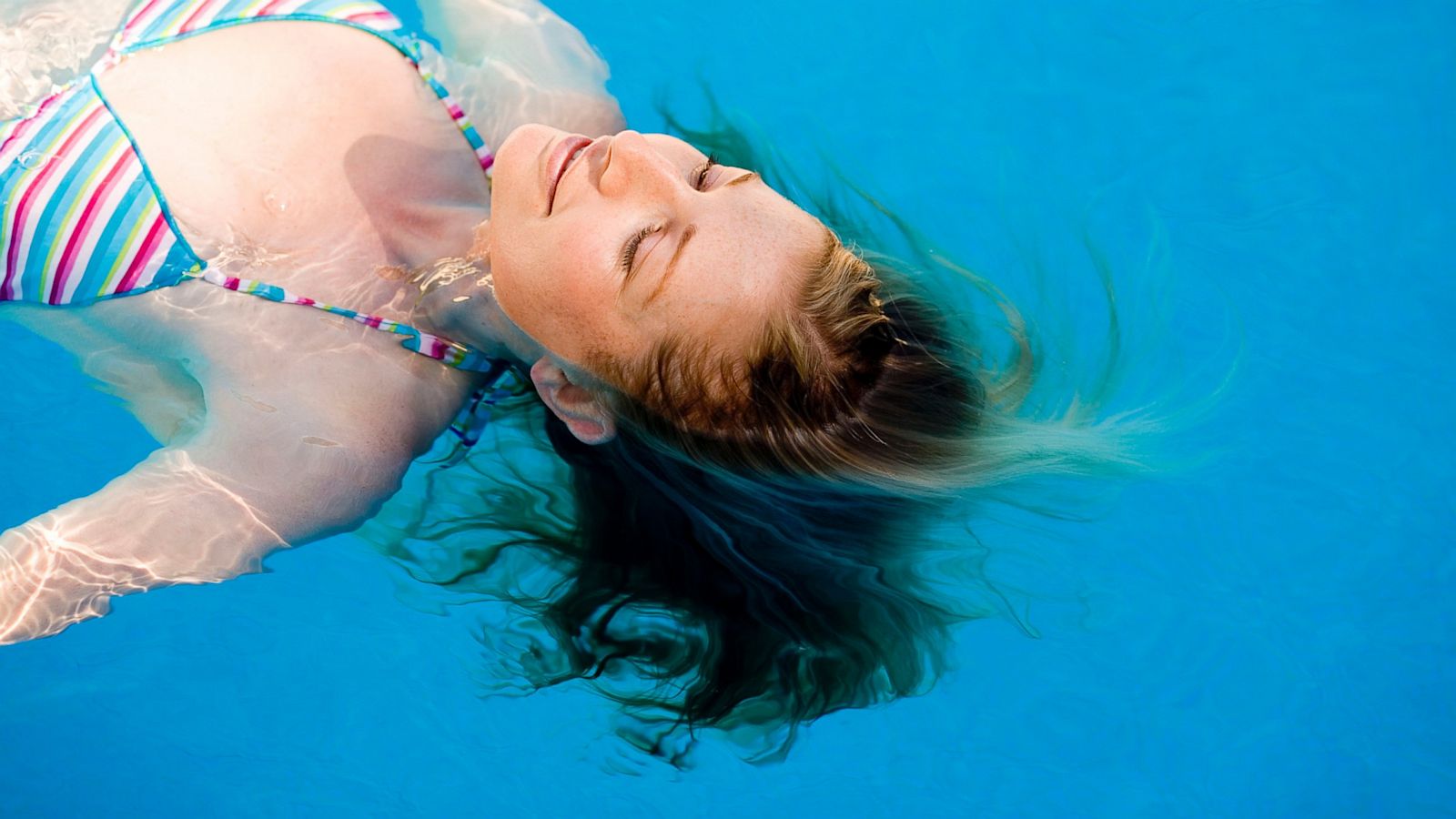 How to Keep Chlorine From Wrecking Your Hair, Skin and Swimsuit - ABC News