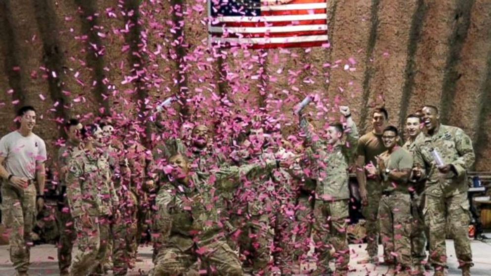 US soldiers in Afghanistan shoot pink confetti to reveal sex of fallen  comrade's baby - ABC News