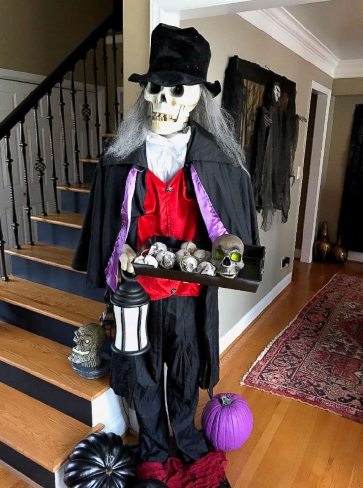 PHOTO: A life-sized skeleton greets trick-or-treaters inside the front door.