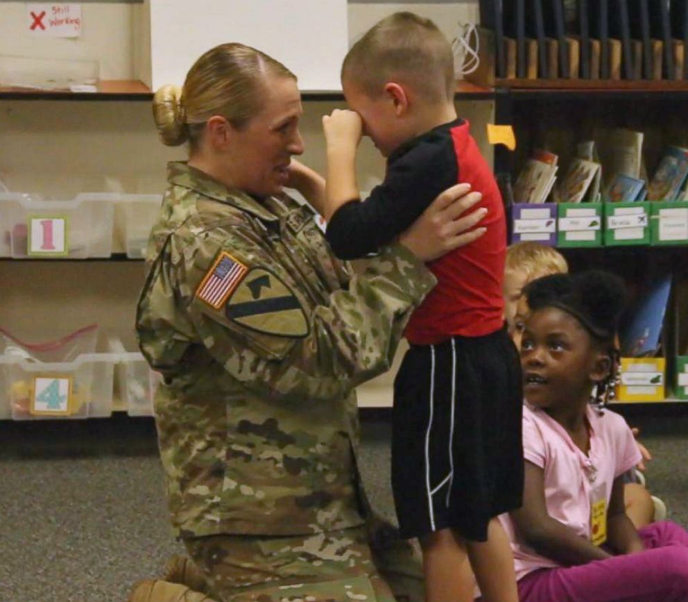 Soldier Mom Surprises Her Kindergartner And 7th Grader Dressed As A Mascot Abc News 2331