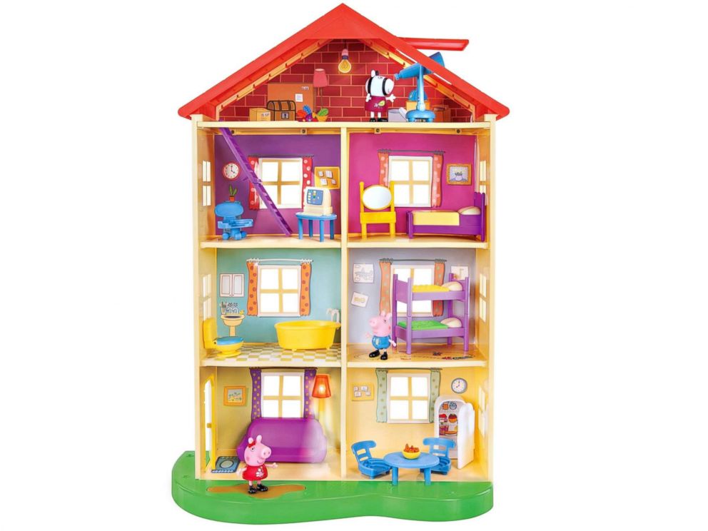PHOTO: Peppa Pig Lights & Sounds Family Home