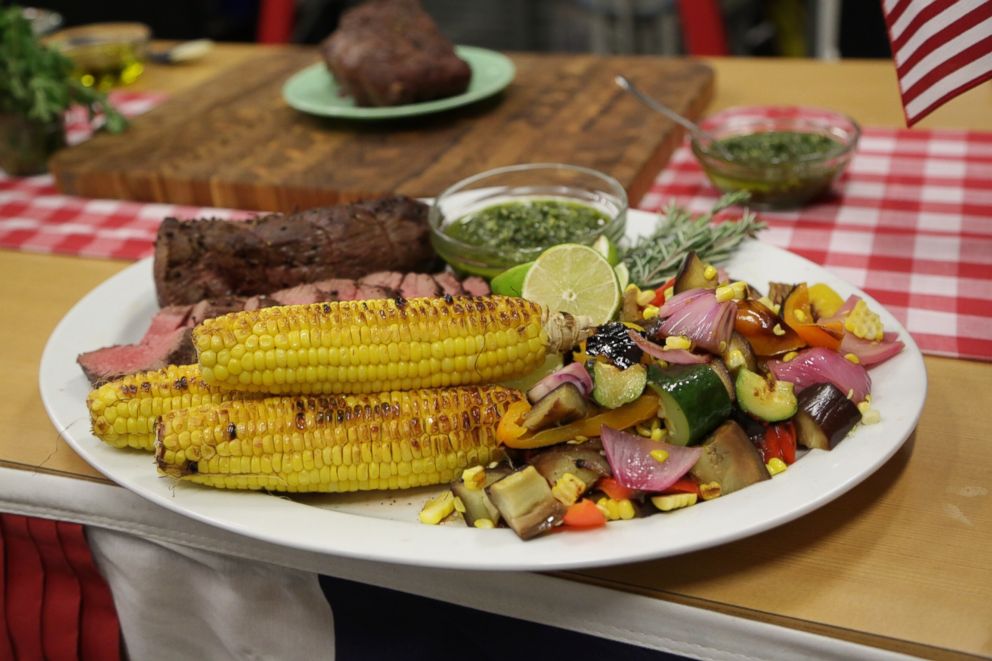 PHOTO: White House chef and Army vet Andre Rush shares his steak recipe to make this summer. 
