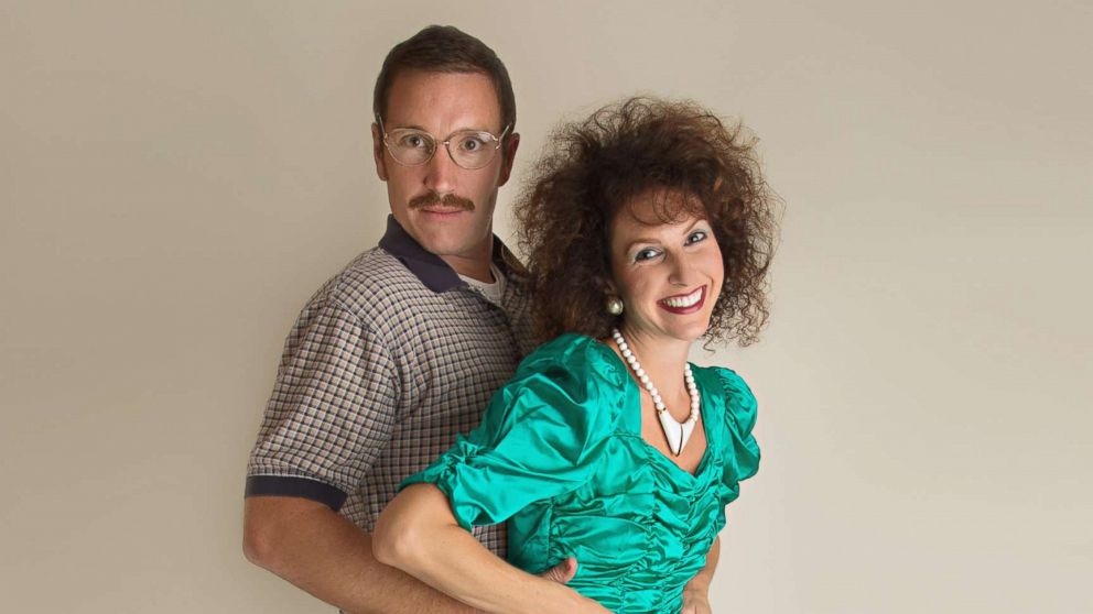 This Couple Did an '80s Themed Photo Shoot for Their 10th