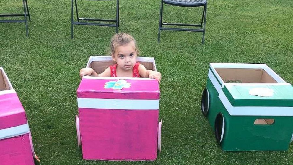 PHOTO: Sherry Pratt of North Jackson, Ohio, built homemade cars out of boxes for the children in their family to enjoy a backyard drive-in movie.