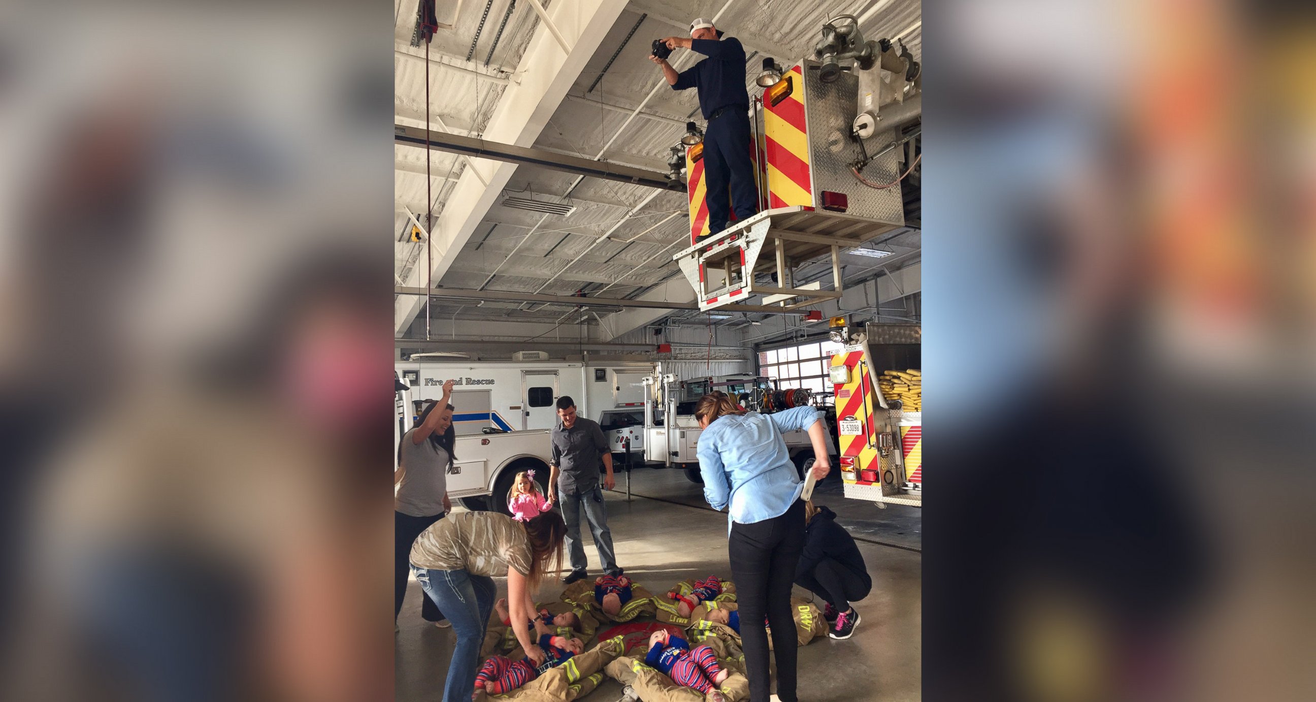 PHOTO: Six babies born to firefighters in Oklahoma are photographed for the fire station's Christmas card.