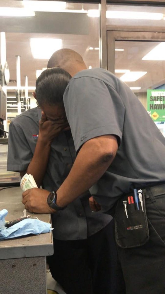 PHOTO:Firestone employee Tia Benbow was surprised with $1,300 from her boss and coworkers to help keep her long-distance job in Columbia, South Carolina. 