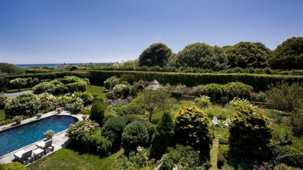Iconic Grey Gardens Hamptons Home Hits Market For 19m Abc News