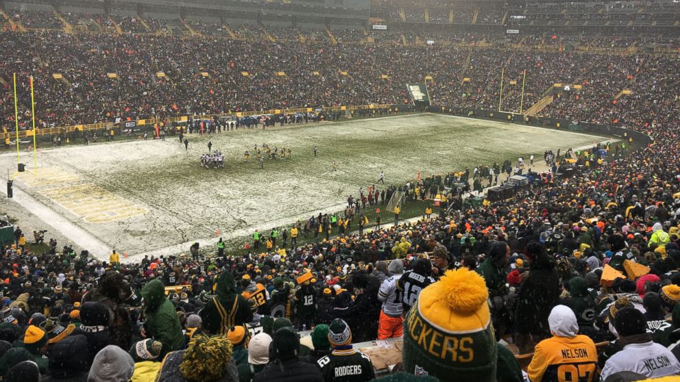 PHOTO: Rich Nowakowski, of Hartland, Wisconsin, was shocked when the construction crew near his house gifted him with Packers tickets, $400 in cash and special team gear.