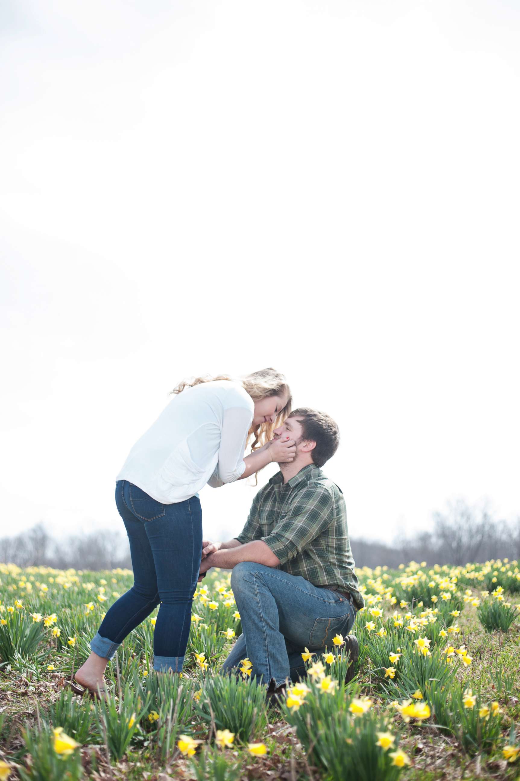 PHOTO: Will Seaton proposed to sisters Ashley (L) and Hannah Schaus.