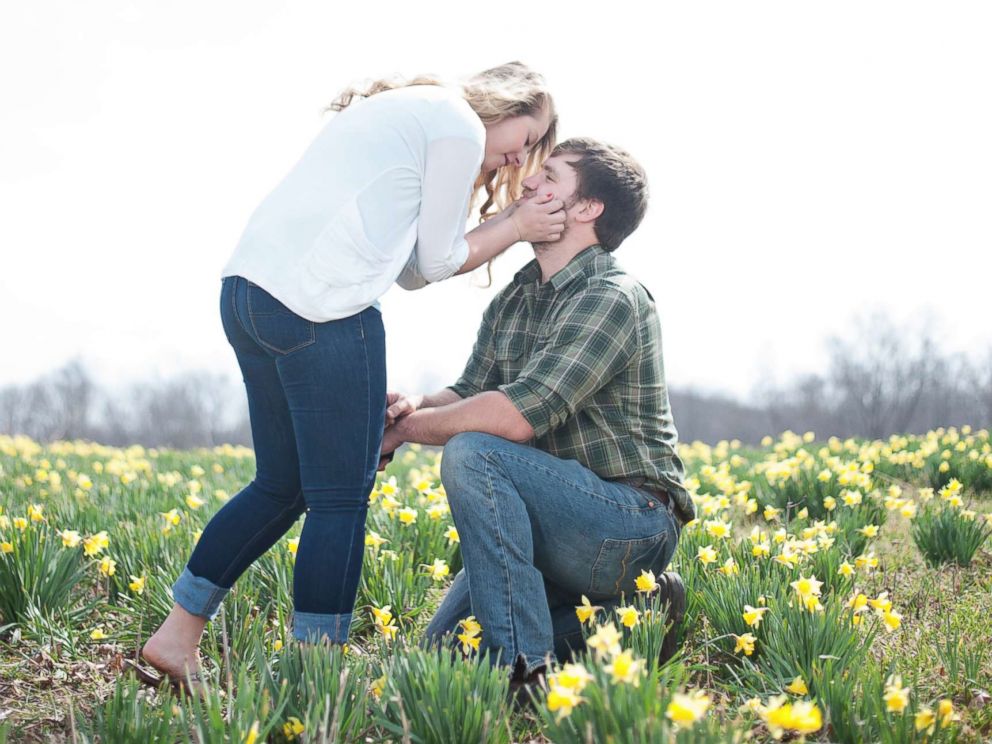 PHOTO: Will Seaton proposed to sisters Ashley (L) and Hannah Schaus.