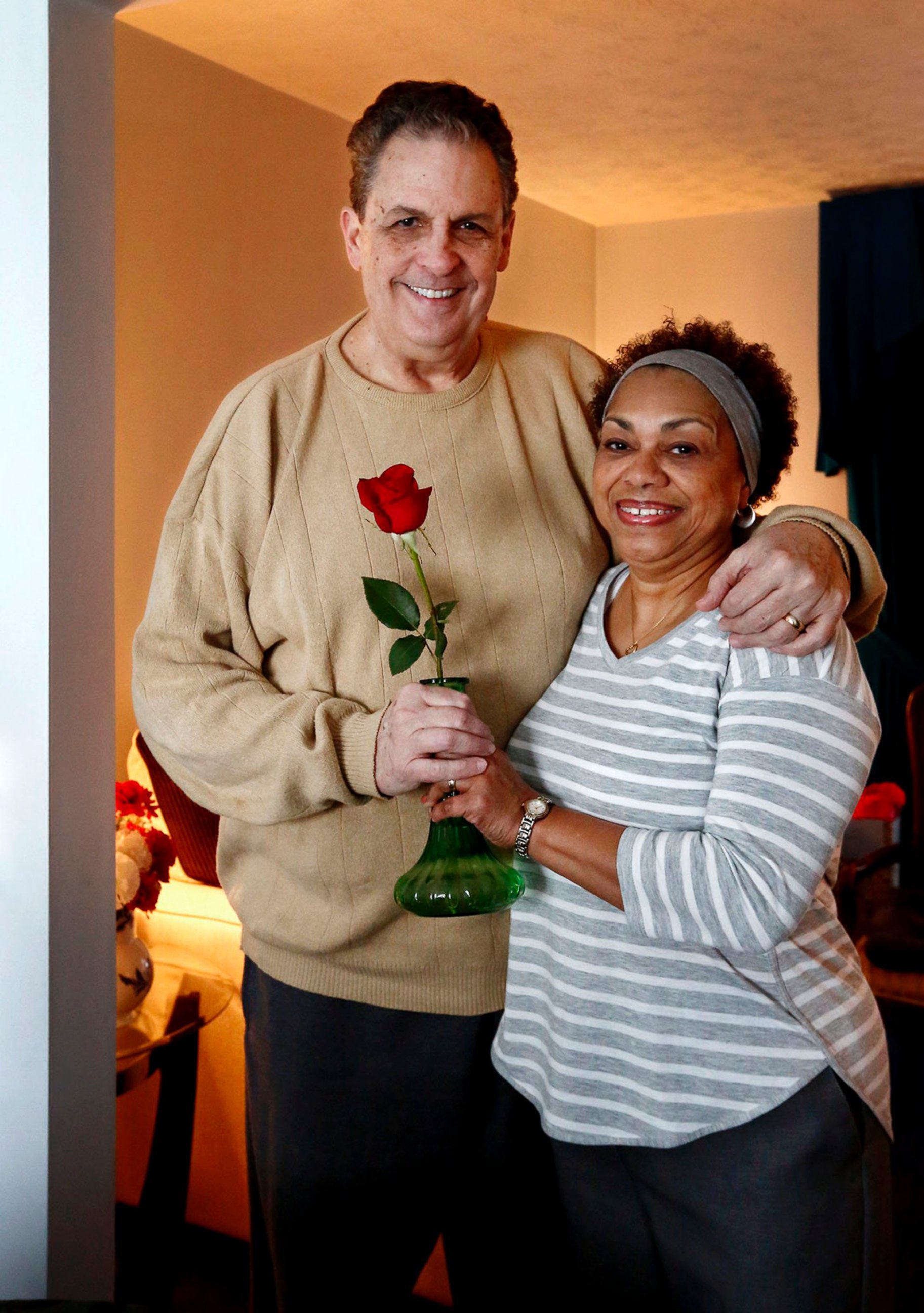 PHOTO: Every Monday, Philip  Ikehorn, has a single rose delivered to his home for his wife, Evelyn. They are posing with last week's rose in their Columbus home, Jan. 30, 2017. 