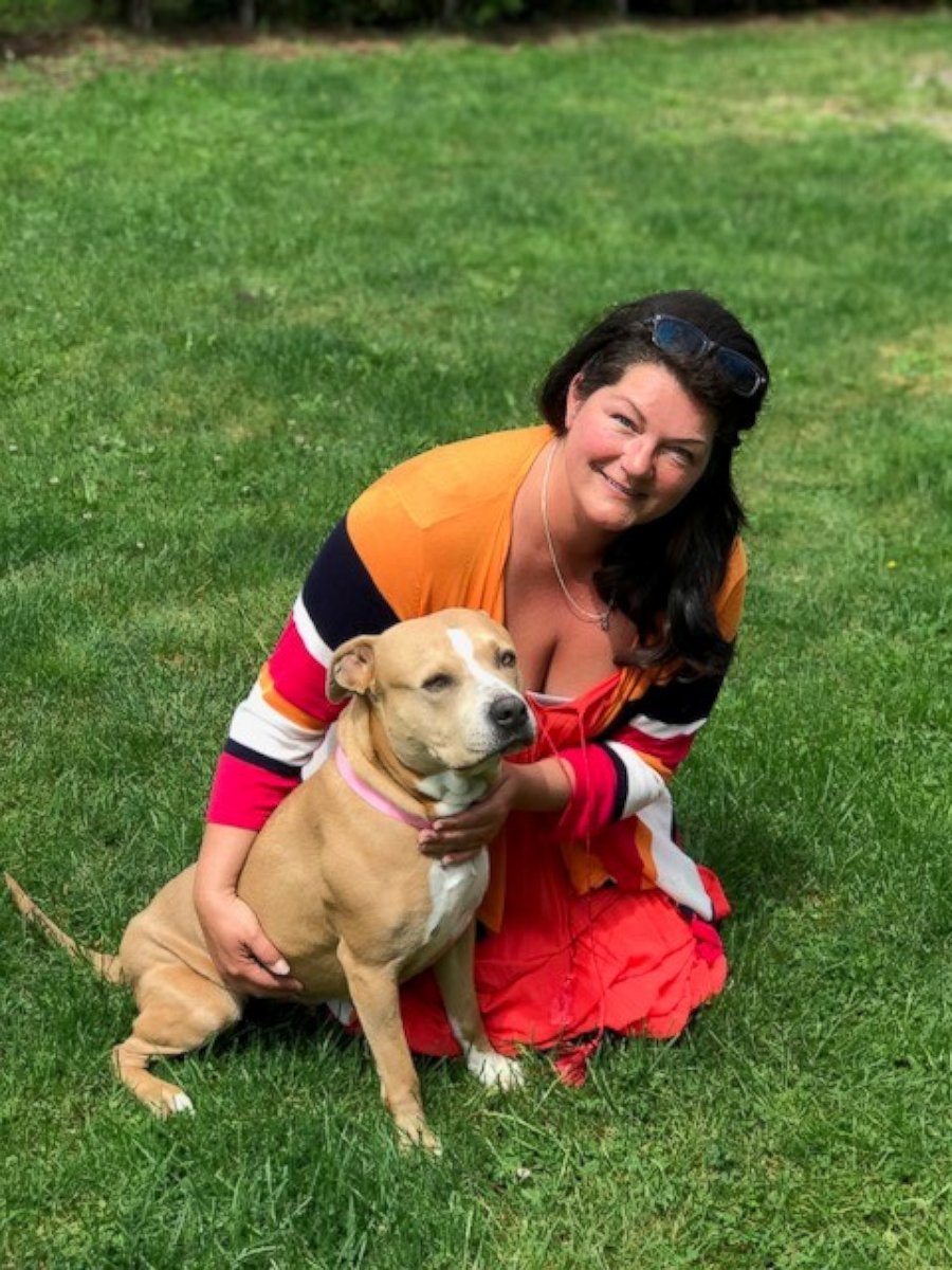 PHOTO: Paula Power and her family drove around 16 hours from Canada to California to adopt a 2-year-old pit bull they named Sophie.