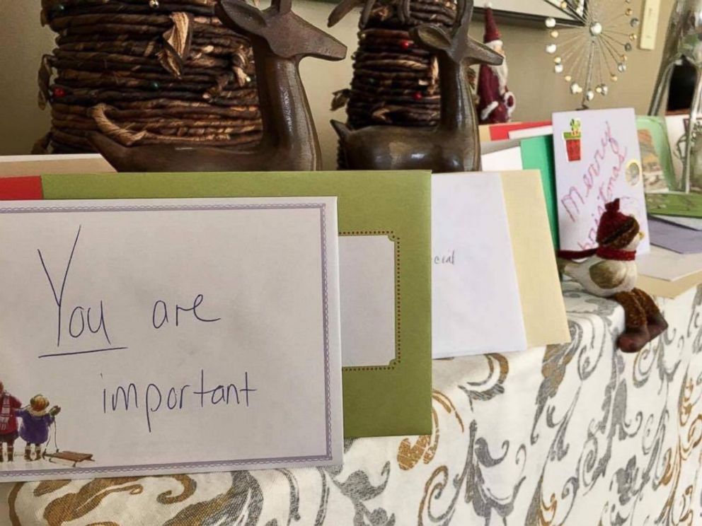 PHOTO: Ali Boettlin, 21, a senior at Temple University in Philadelphia, Pennsylvania, collected 2,000 cards, surpassing her original goal of 500 in just a few weeks.
