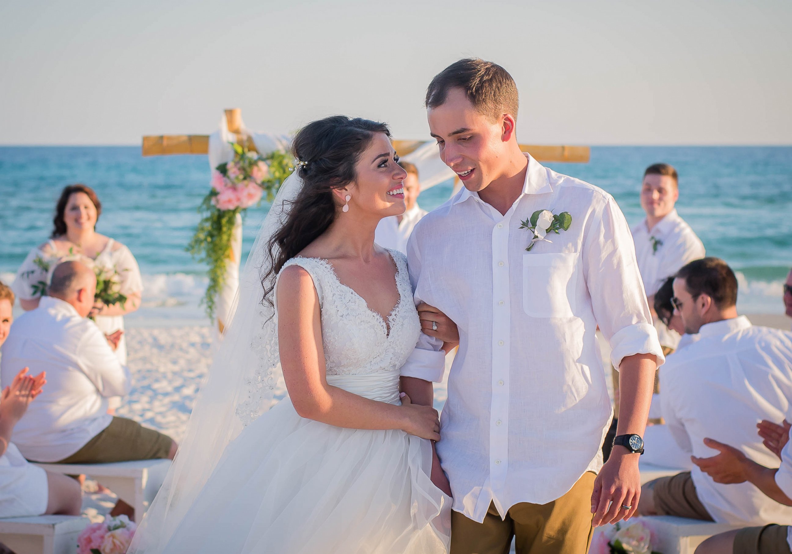 PHOTO: Caylee and Joey Renick were married in May 2017 in Florida. They met at a camp for kids with cancer and their siblings when they were 10 years old. 