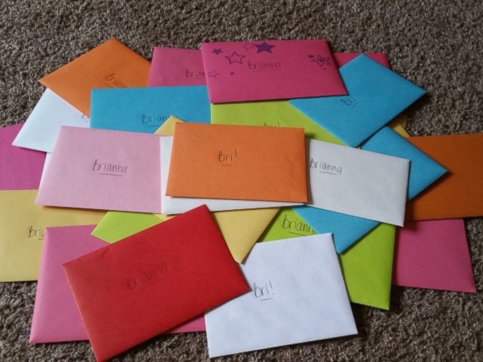 Wisconsin Mom Dying Of Cancer Writes Greeting Cards For