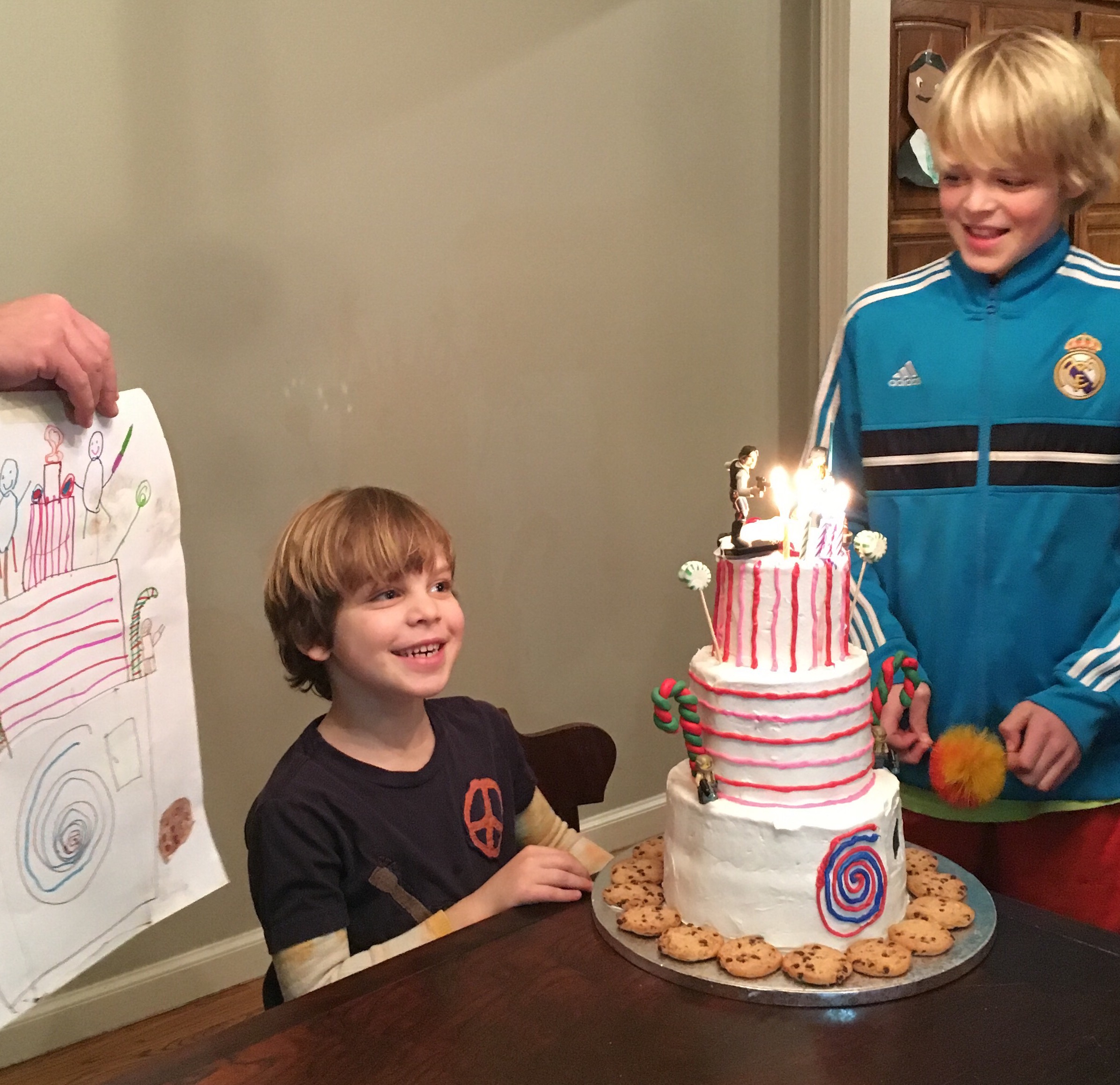 PHOTO: Baker Makes Birthday Cake Exactly How 7-Year-Old Boy Imagined 