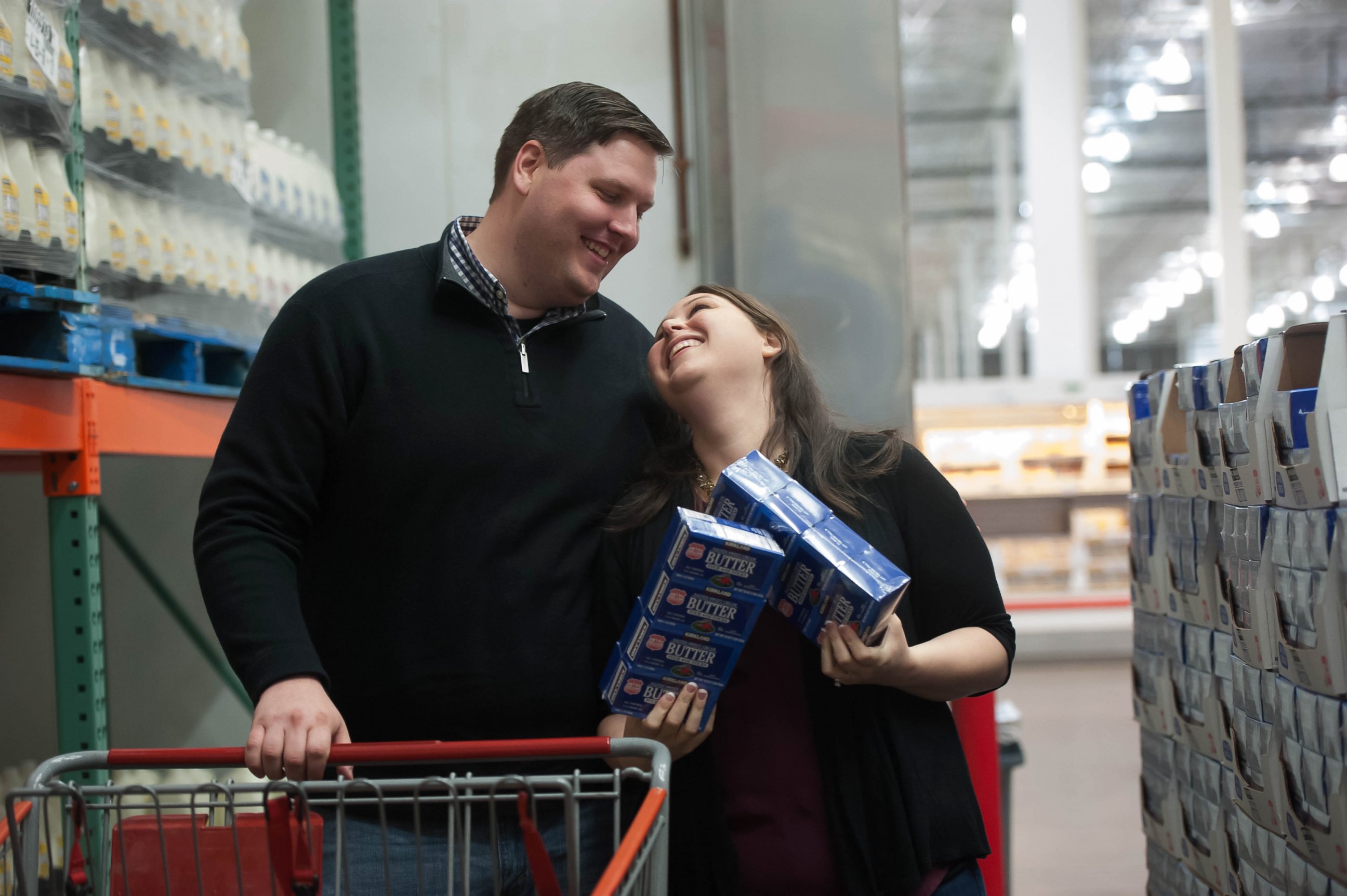 PHOTO: Couple’s Costco Engagement Photos Get Super-Sized Attention Online