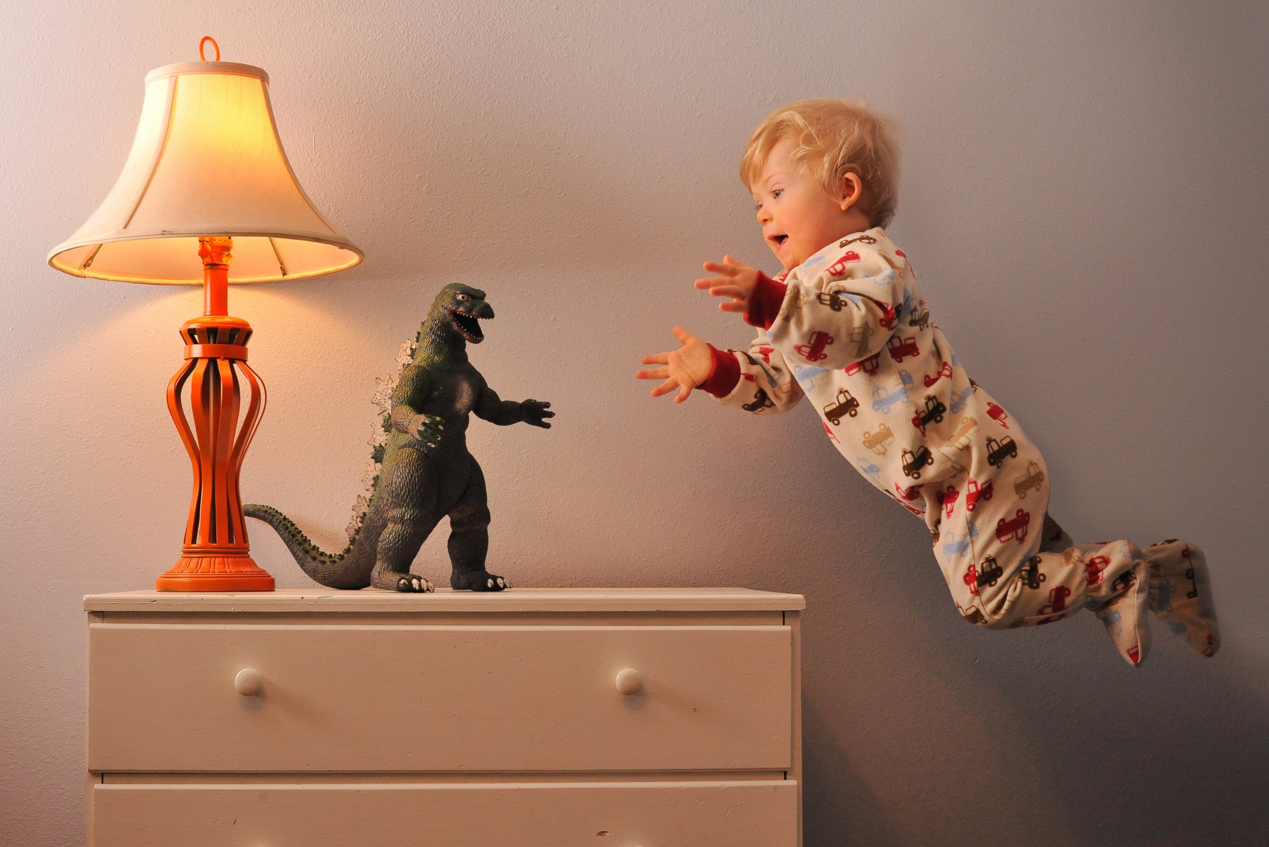 PHOTO: Wil takes on Godzilla.