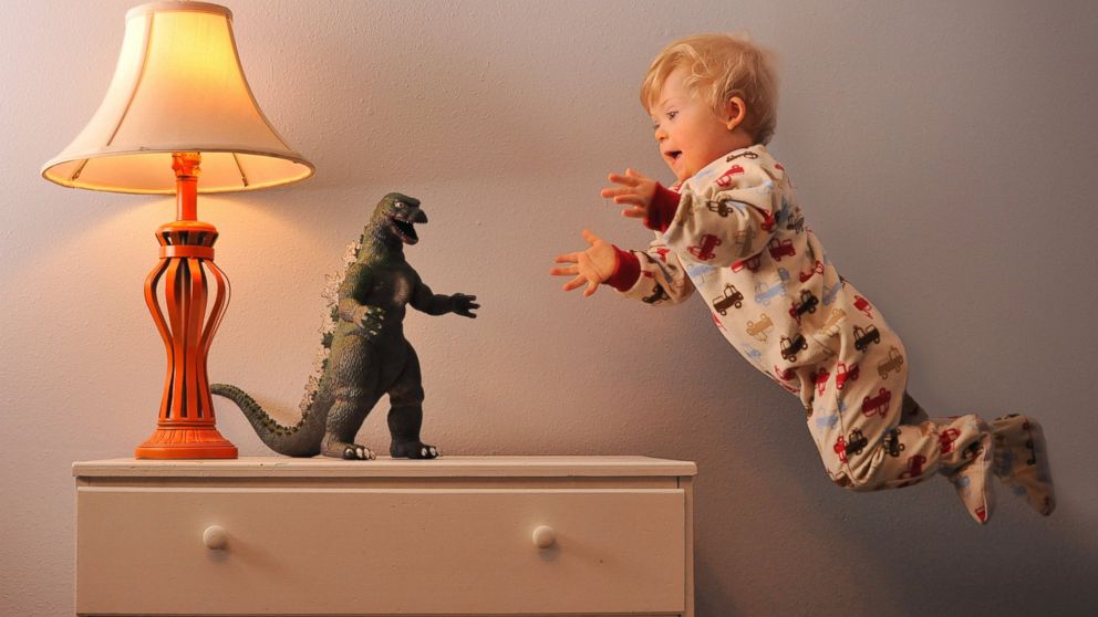 PHOTO: Wil takes on Godzilla.