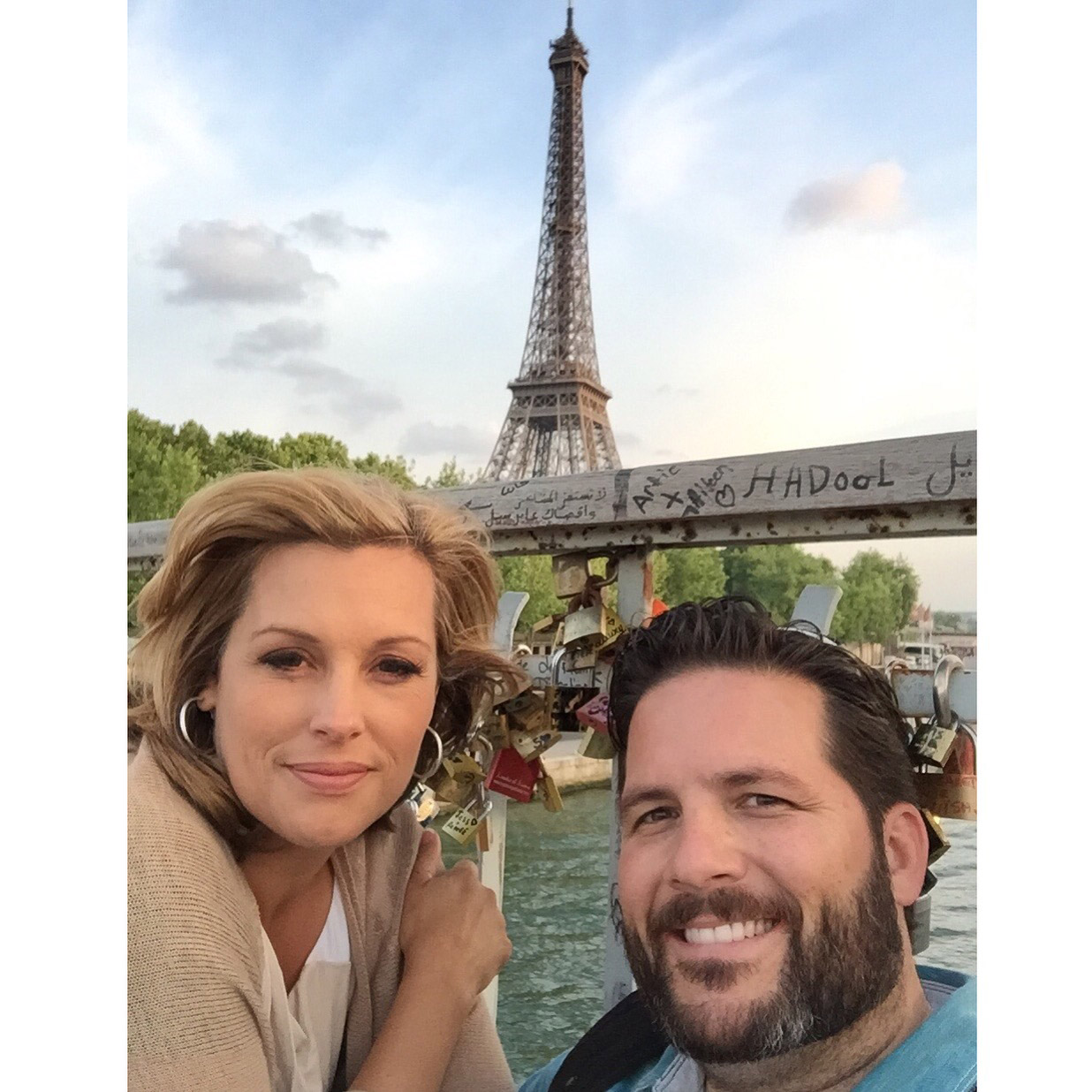PHOTO: Jenifer Bohn and her husband Jeffrey Bohn visited Paris for their first time earlier this month.