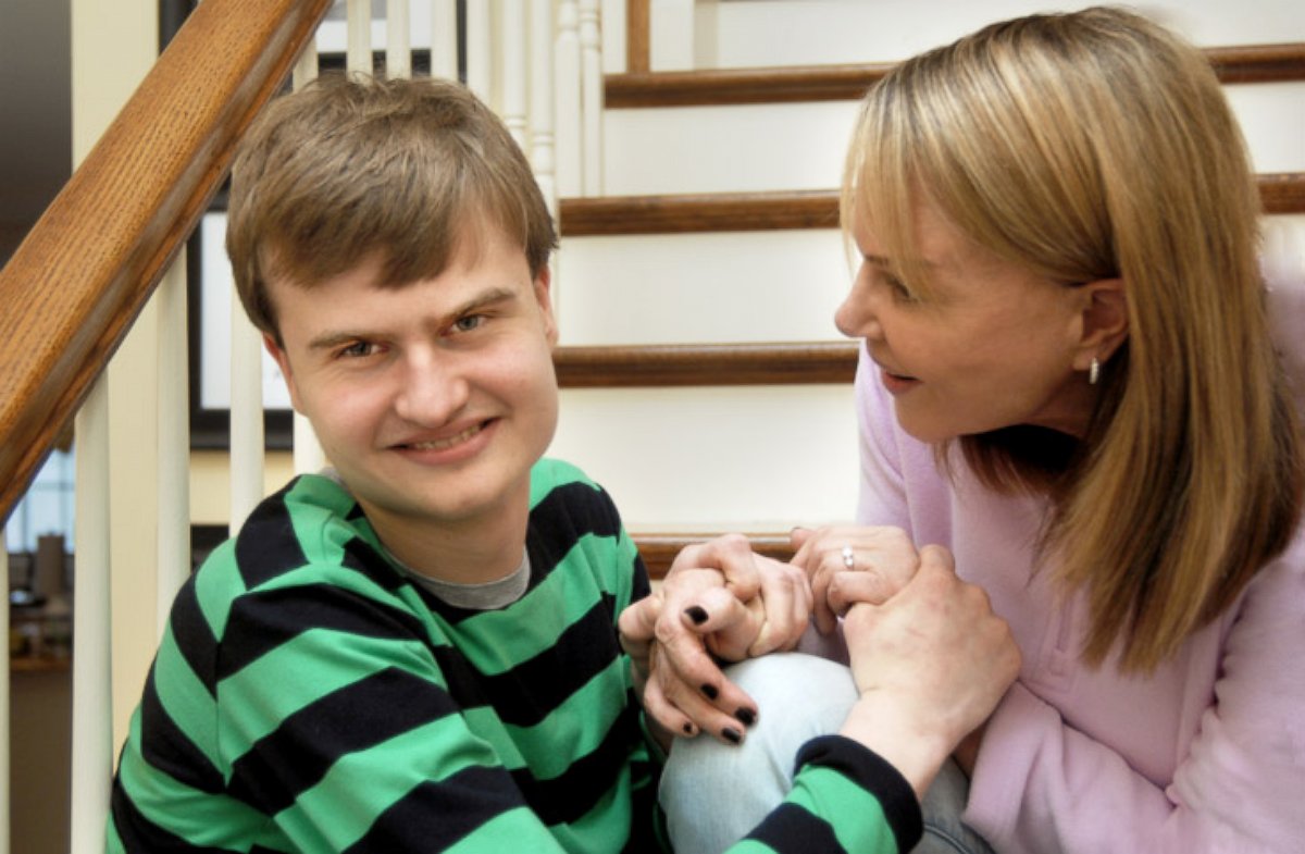 PHOTO: Lauren Thierry, pictured here with her 17-year-old son Liam, created Independence Day Clothing, a fashionable clothing line for children with autism.
