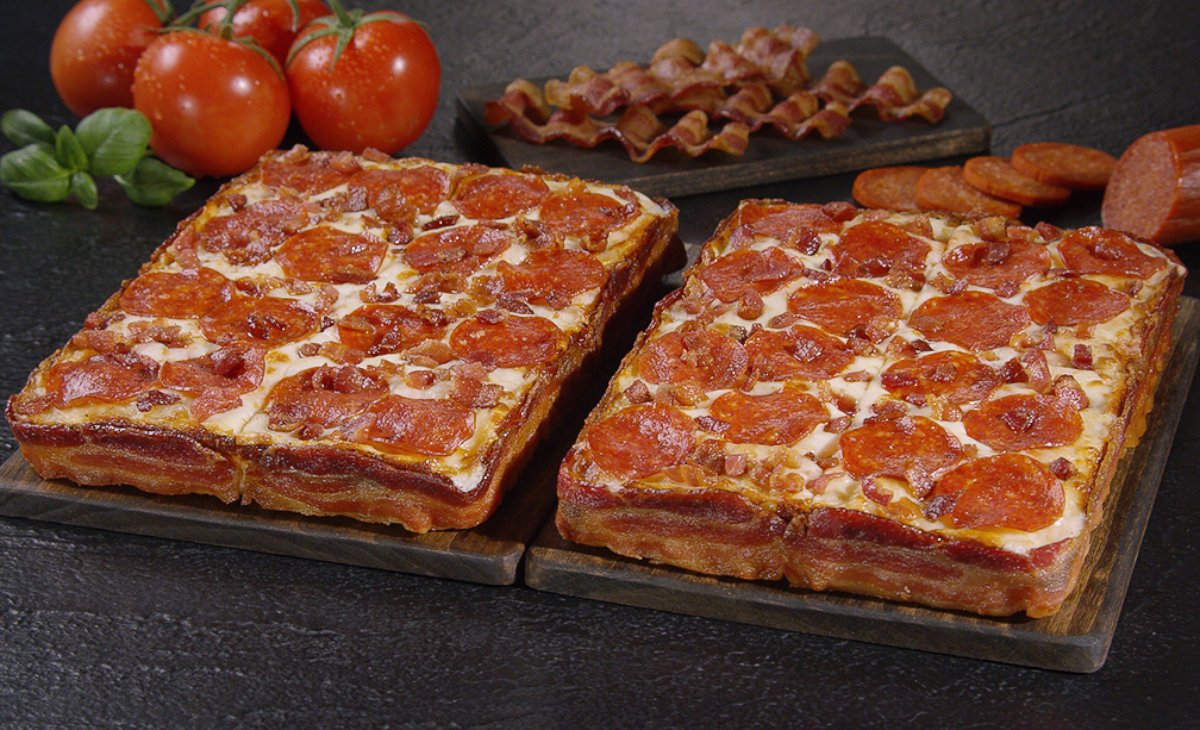 PHOTO: Little Caesars' new bacon-wrapped deep dish pizza.