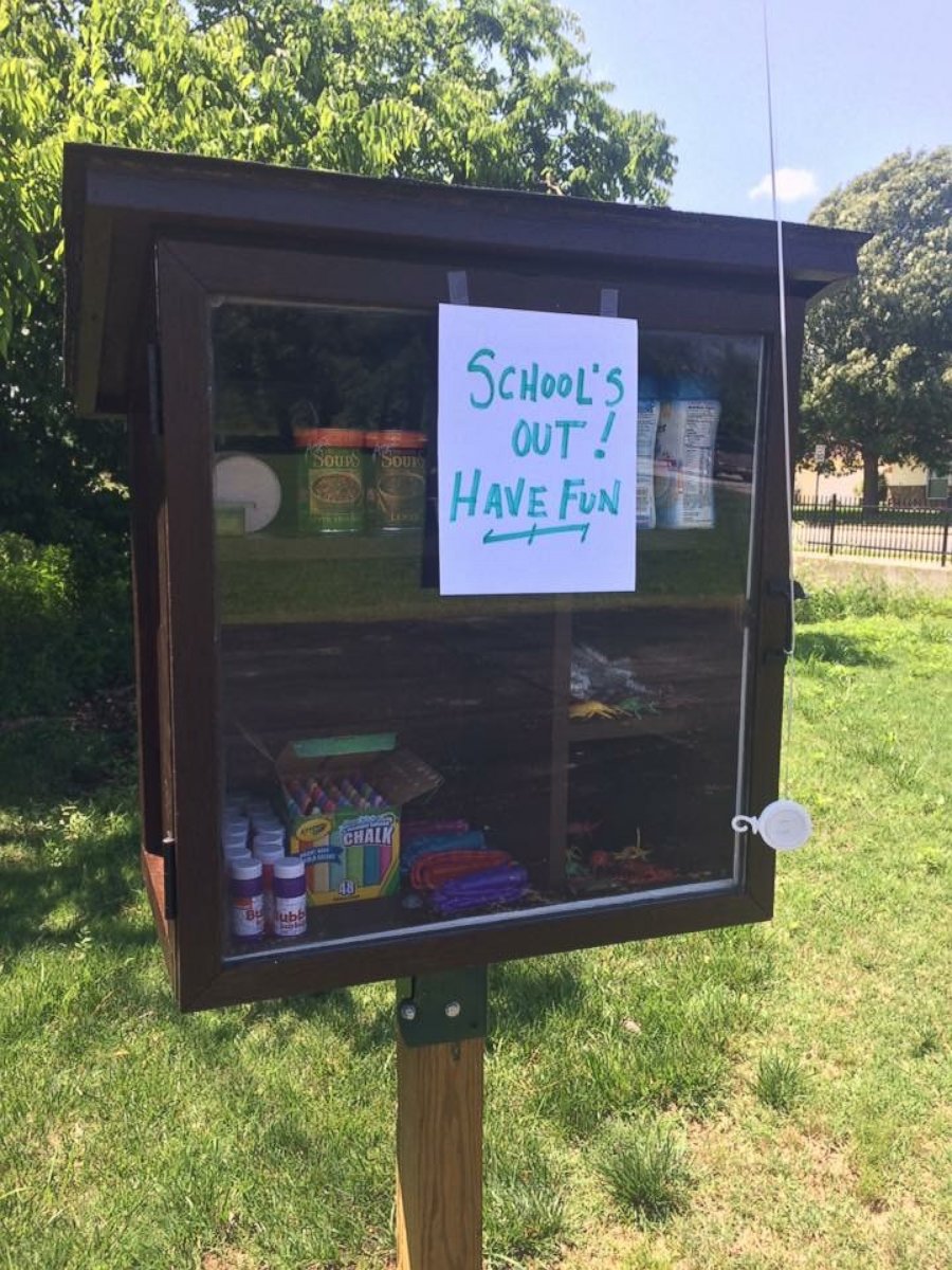 PHOTO: Woman’s Little Free Pantry Offers Food, Personal Hygiene Items to Those in Need