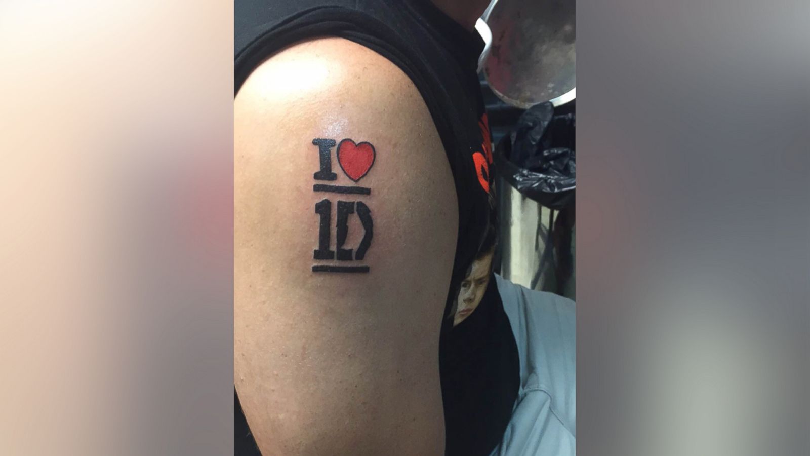 Dad Gets One Direction Tattoo To Win Concert Tickets Loses Because He S From Wrong State Abc News