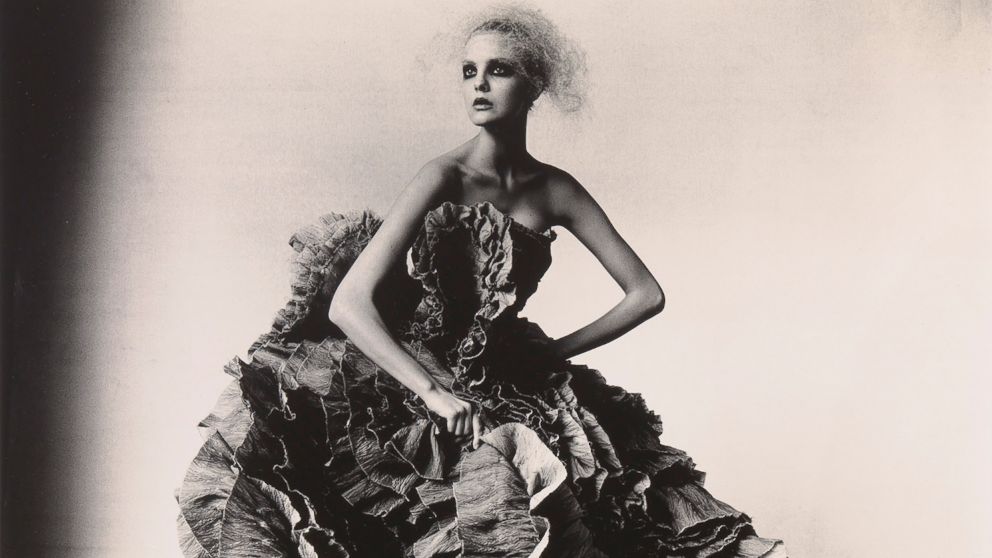 Never-Before-Seen Images From Iconic Fashion Photographer 