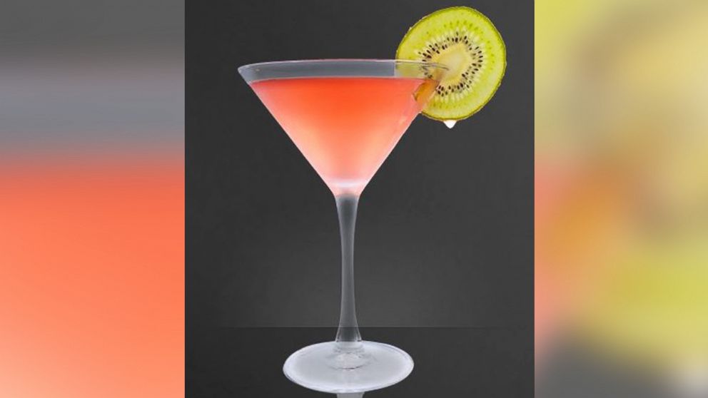 Pour Me A-more cocktail