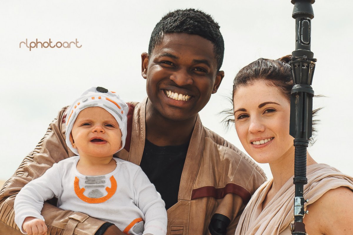 Viral family Victor Sine, his fiancée Julianne Payne and her child Addie got into character for their "Star Wars" themed photo shoot.