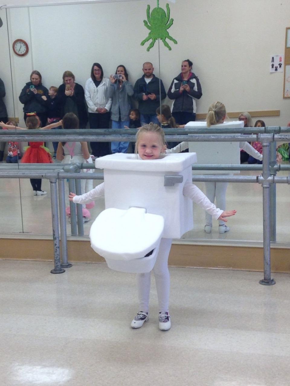PHOTO: JoJo Schwartz, 5, of Minnetrista, Minnesota, insisted on being a toilet for Halloween.
