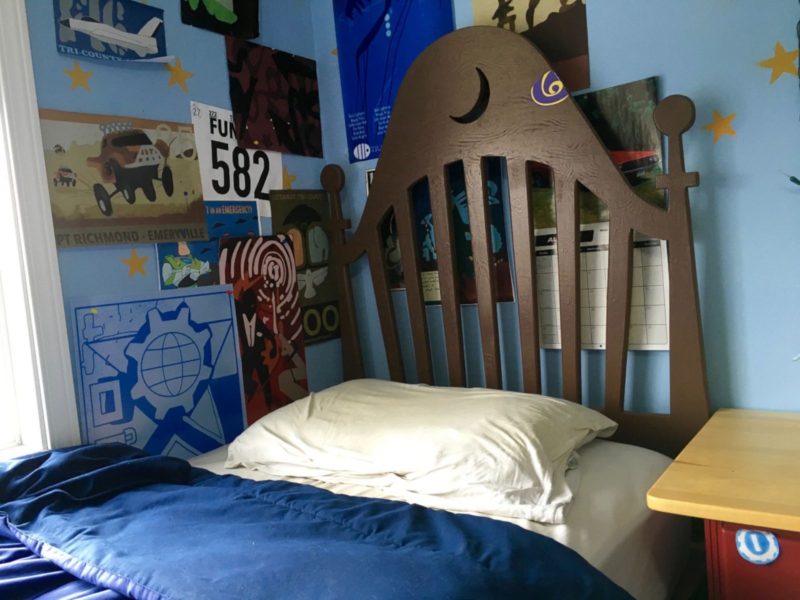 Disney Fans Create Life Size Replica Of Andy S Room From