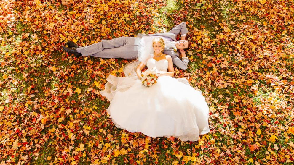Wes Eisenhauer photographed a gorgeous fall wedding on October 17 outside of Minneapolis, Minnesota.