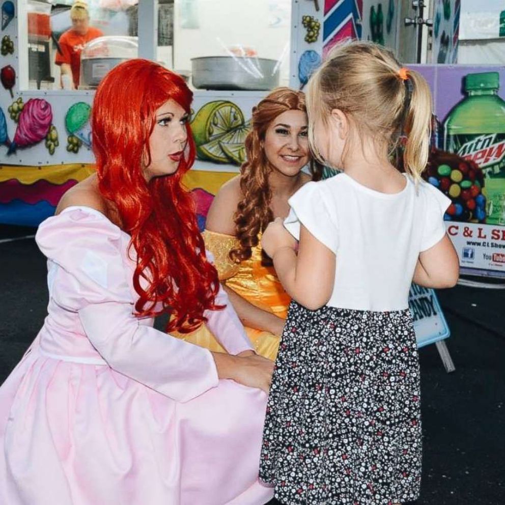 VIDEO: College students transform into princes and princesses to visit children in the hospital