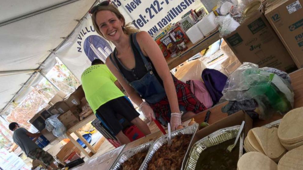 PHOTO: Jessica Jean Williamson, who was slated to wed on Sept. 9, 2017, instead brought the food she had prepared for her reception to the Hurricane Irma-stricken Florida Keys.