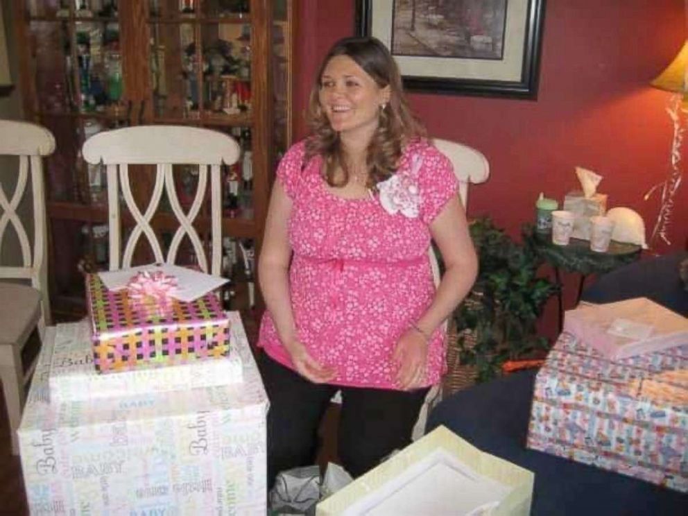 PHOTO: Julie is seen pregnant with her daughter Kaitlyn, now 9. Kaitlyn was born in July 2008 and was conceived via IVF.