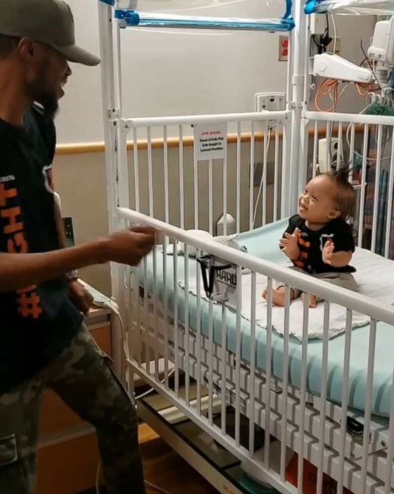 PHOTO: Kenny Thomas, 34, danced for his 1-year-old, Kristian, at Children's Hospital of Philadelphia.