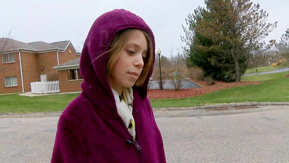 PHOTO: Madelyn Gerker, a fourth-grader from Cincinnati, is receiving responses from city officials after she began fighting to have a sidewalk built in her hometown.