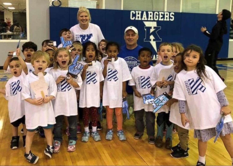 PHOTO: Ashley Taylor, a kindergarten teacher in Texas, is seen with her class.