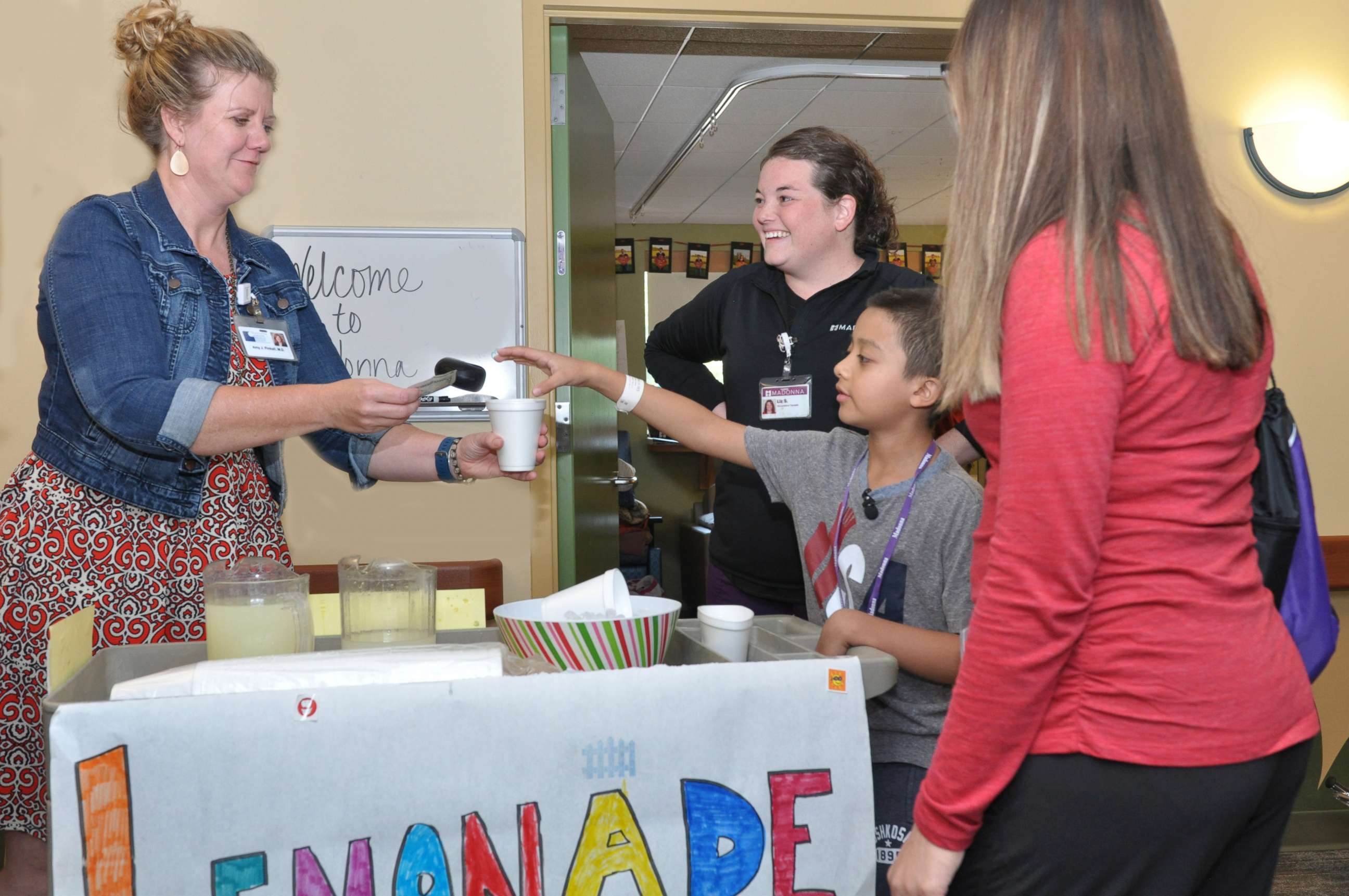 PHOTO: Ulises Ornelas, 8, who is recovering from surgery to remove a brain tumor, had an idea to create a lemonade stand. Occupational therapist Liz Pohlen then made it part of his treatment, Aug. 24, 2017.