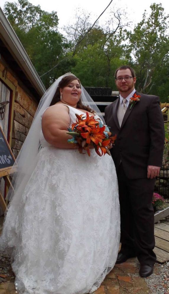 PHOTO: Lexi and Danny Reed of Terre Haute, Indiana, celebrate their wedding day.